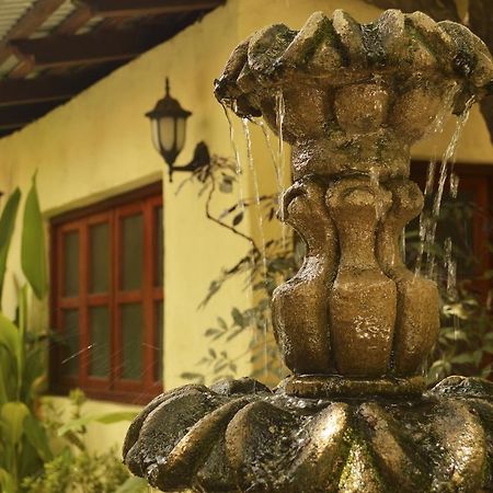 Hotel Real León المظهر الخارجي الصورة